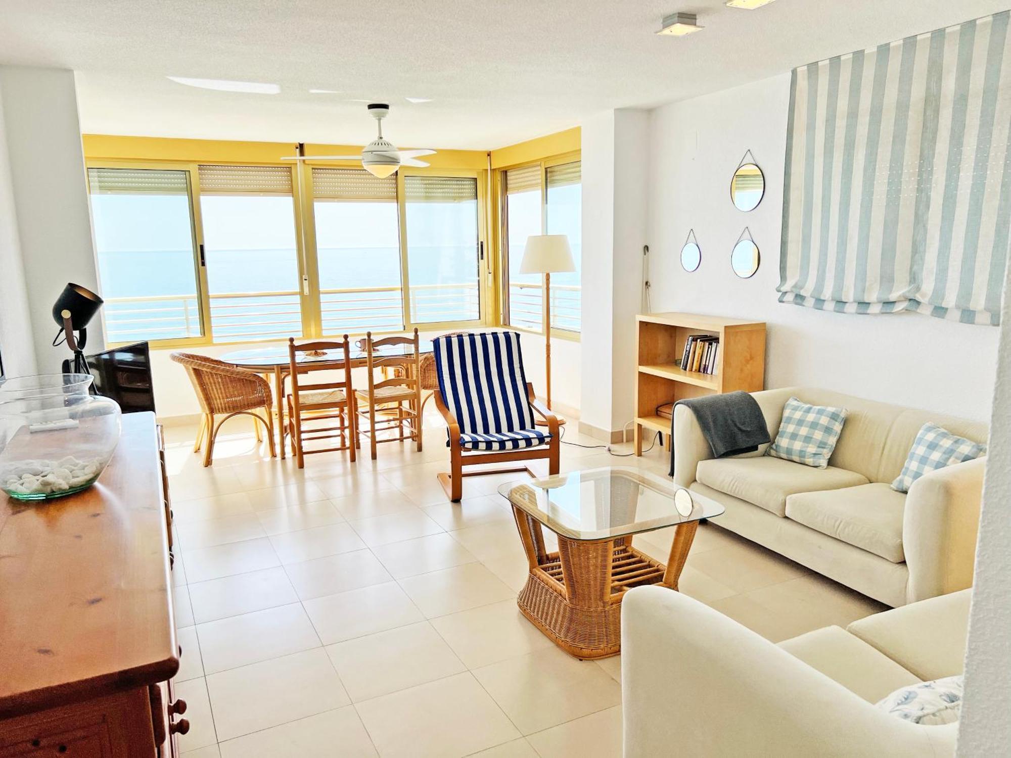 Oasis Frente Al Mar. Parking Gratis Apartment เอลกัมเปโญ ภายนอก รูปภาพ