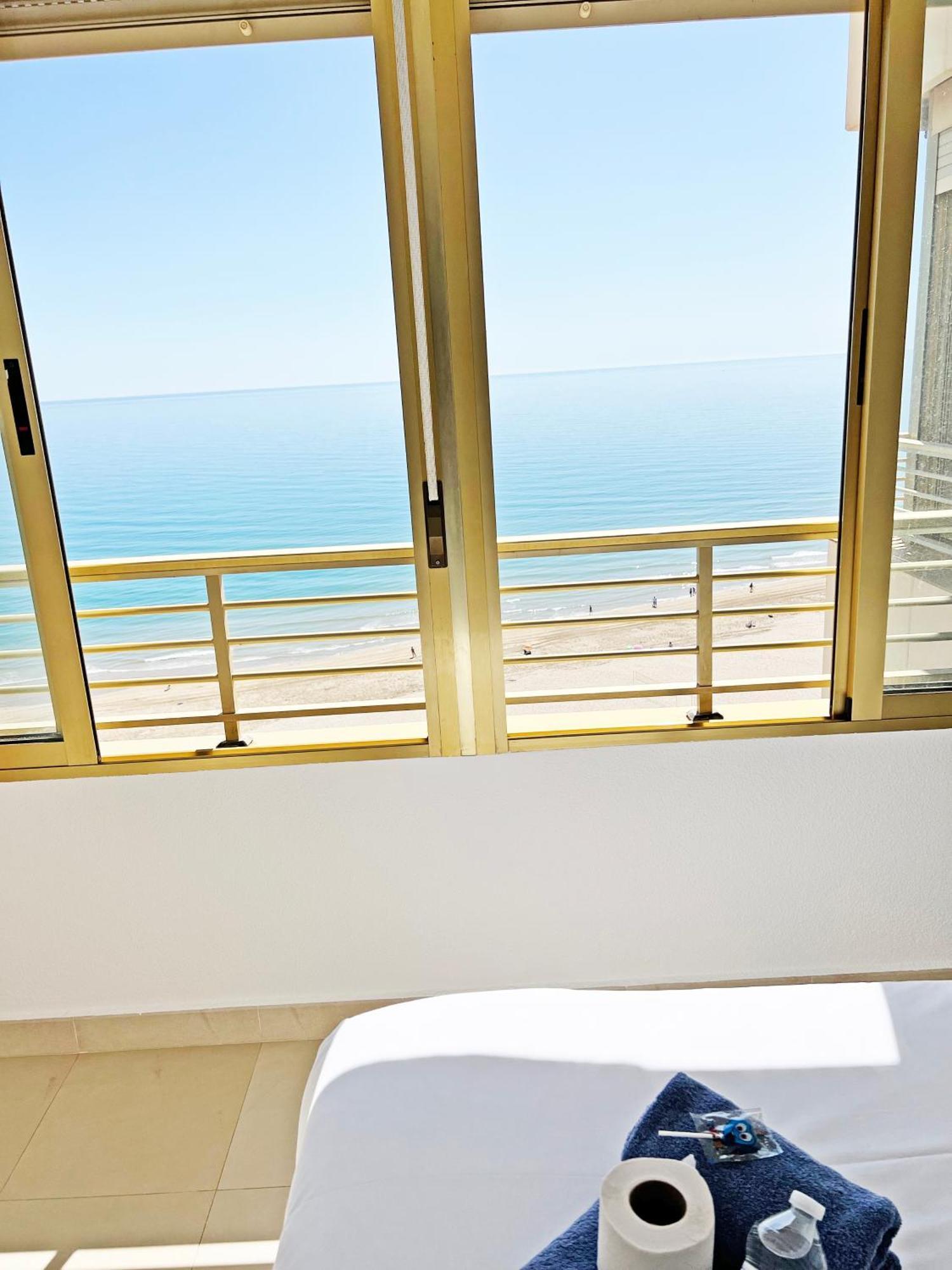 Oasis Frente Al Mar. Parking Gratis Apartment เอลกัมเปโญ ภายนอก รูปภาพ