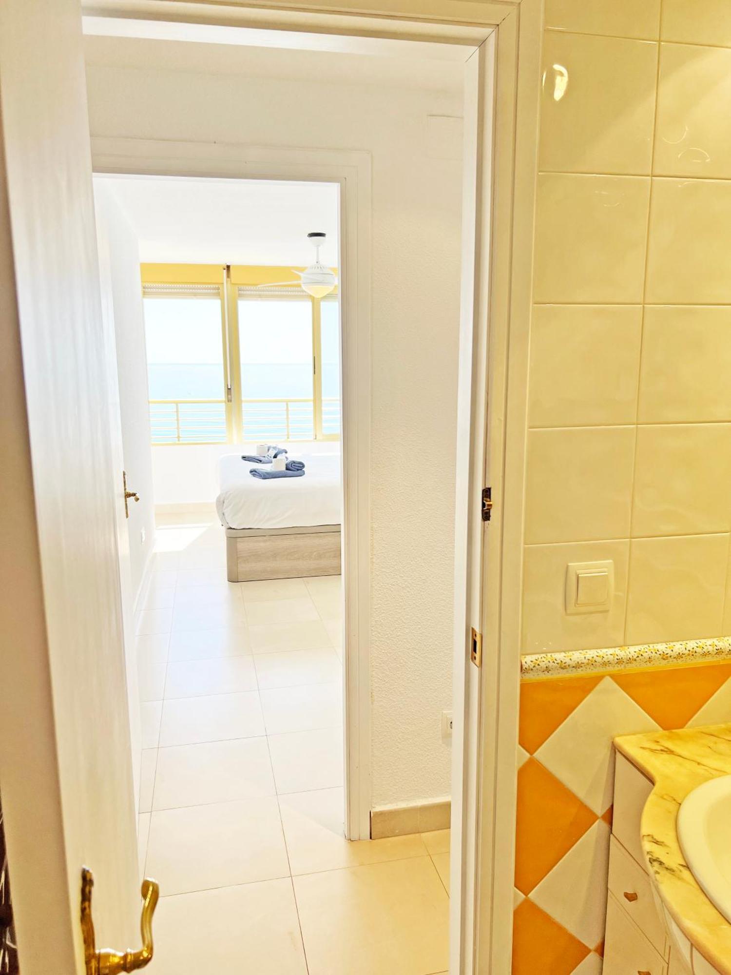 Oasis Frente Al Mar. Parking Gratis Apartment เอลกัมเปโญ ภายนอก รูปภาพ