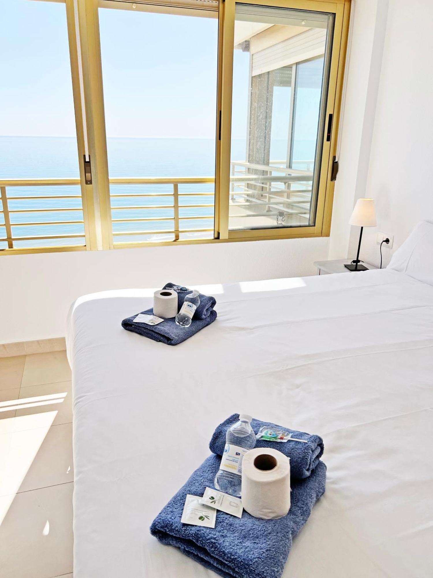 Oasis Frente Al Mar. Parking Gratis Apartment เอลกัมเปโญ ภายนอก รูปภาพ