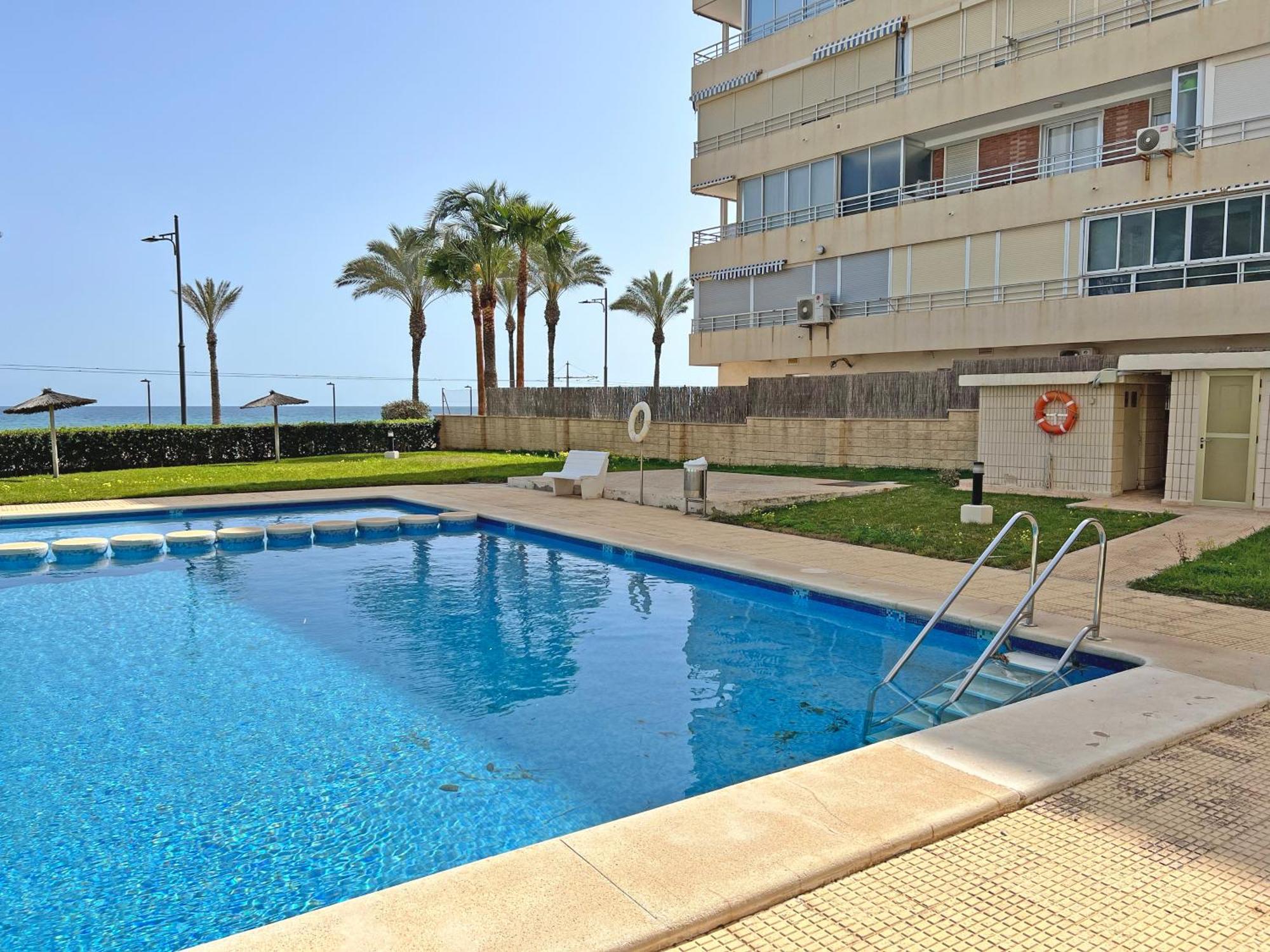 Oasis Frente Al Mar. Parking Gratis Apartment เอลกัมเปโญ ภายนอก รูปภาพ